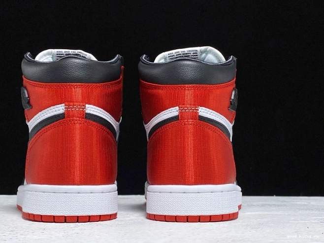 CD0461-016 Air Toe High Black 1 Retro Jordan Satin 0813
